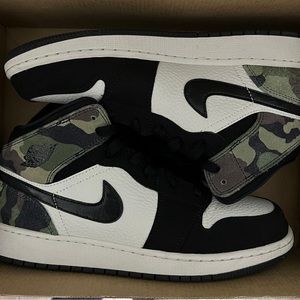 Jordan 1 Mid Camo (GS) Size 7y